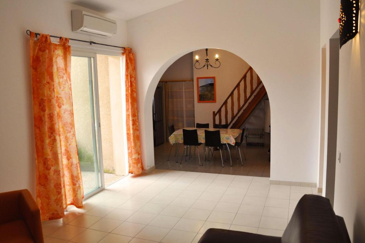 Residence Casa Favalella Порто Поло Екстериор снимка