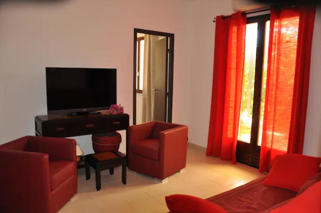 Residence Casa Favalella Порто Поло Екстериор снимка